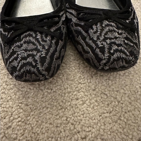 XAppeal Zebra Print Flats - Picture 2 of 11